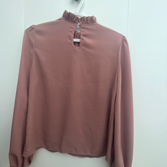 Shein tops - Picture 2 of 4